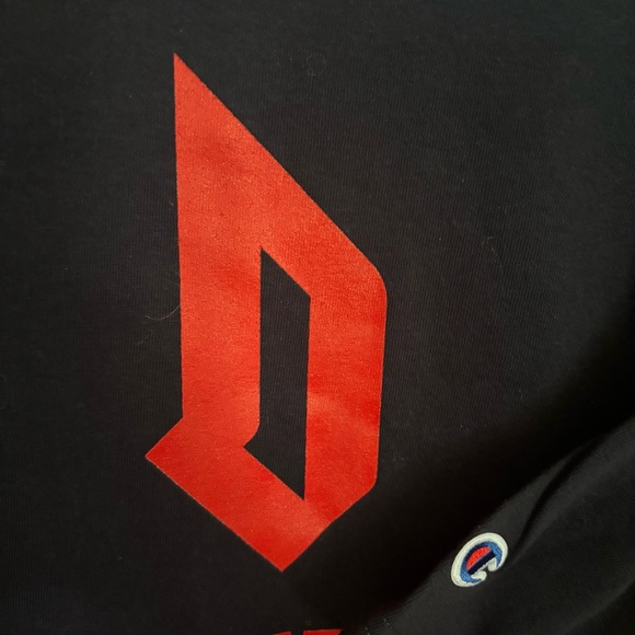 Duquesne Football Navy Tagless Champion T-Shirt Men’s Size XL NWOT - Picture 3 of 5